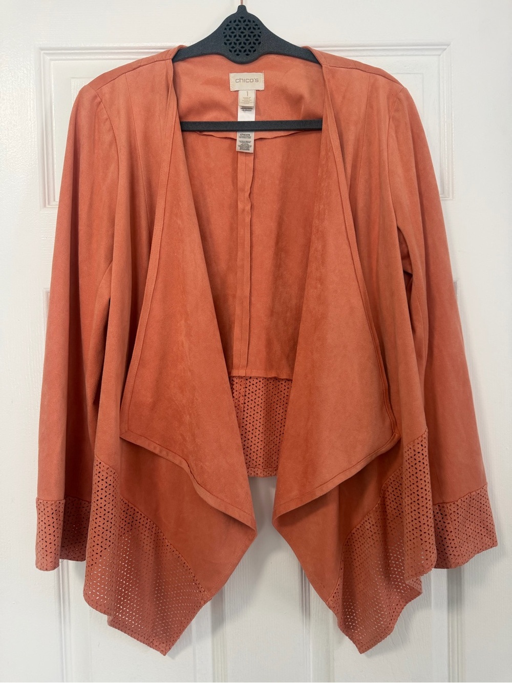 Chico’s Size 1 Faux Suede Drape Front Cardigan Terracotta Laser Cut Hem Jacket M